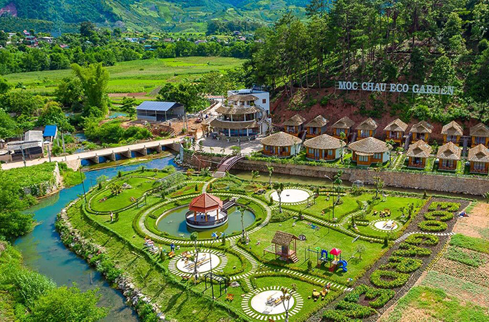 Nhà sàn Mộc Châu là nơi lưu trú chuẩn mực cho du khách đến khám phá vùng đất Điện Biên năm